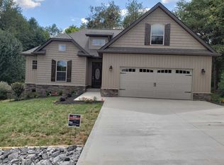 114 Ogana Way, Loudon, TN 37774