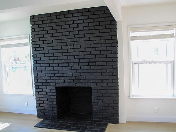 4th image of 7825 Saint Clair Ave