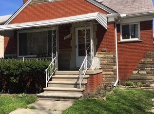 7320 Appoline St, Dearborn, MI 48126