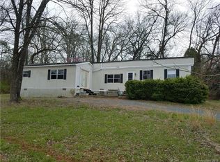 5 Cherry St, Badin, NC 28009