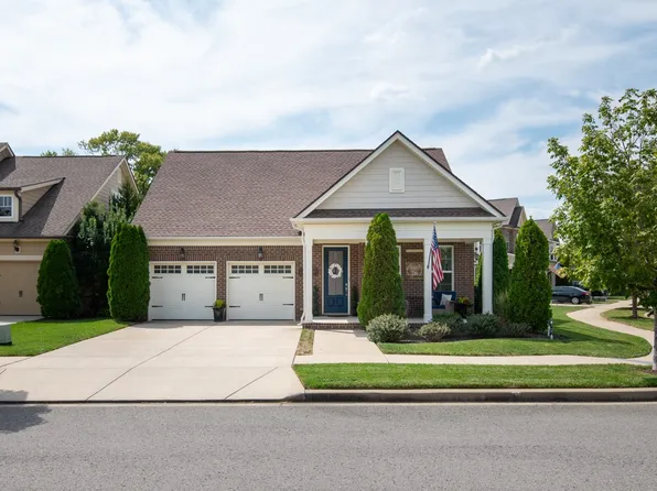 310 Tanglewood Ln, Hendersonville, TN 37075