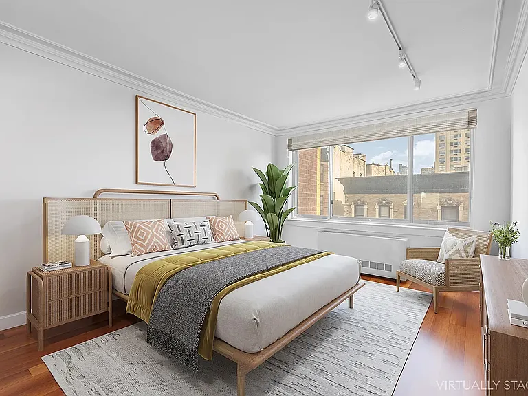 350 E 82nd St #6N — Photo 3