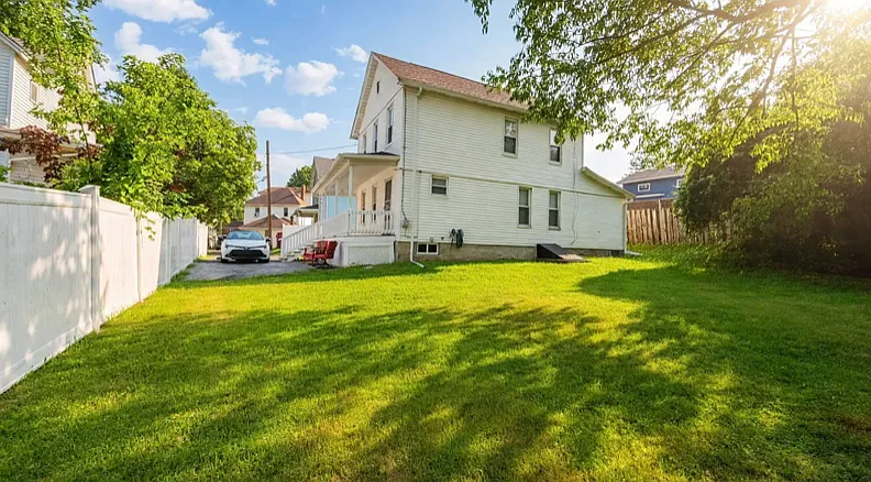 3 bed, 1688 sqft, $1,595 — Photo 3
