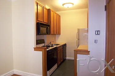 Rented by Fox Residential Group