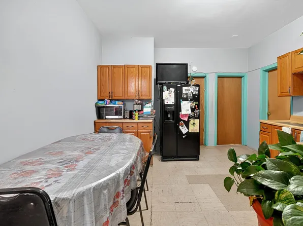 51 Prospect Avenue image 10 of 48