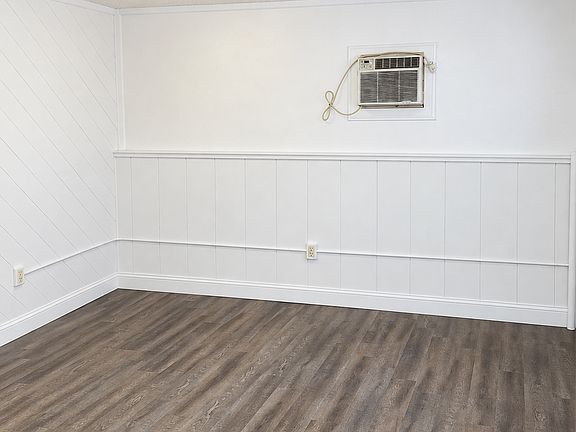 5th image of 717 Summit Ln #3