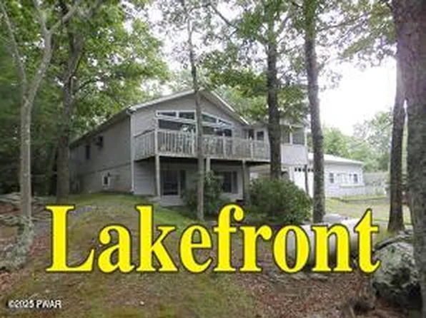 128 Private Dr, Dingmans Ferry, PA 18328