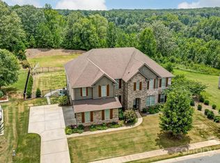 4202 Thames Cir, Fort Mill, SC 29715