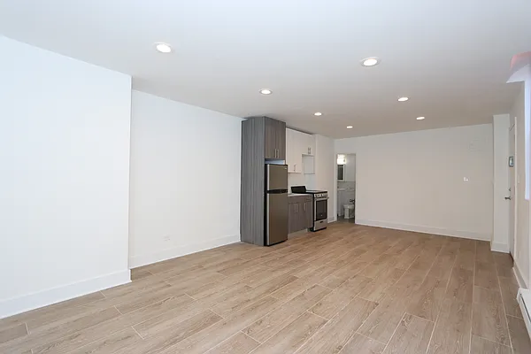 Rented by Nooklyn NYC LLC | media 3