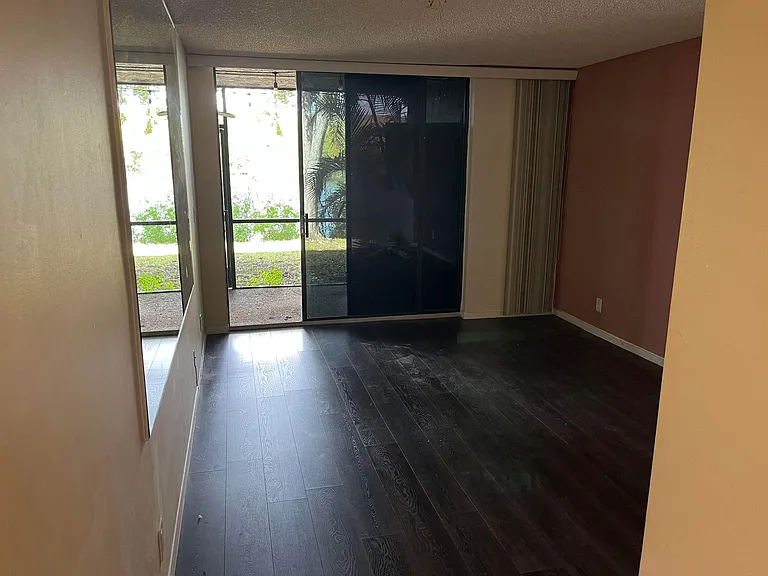 4491 Crystal Lake Dr — Photo 23