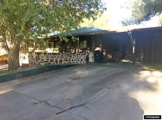 226 N 3rd St, Glenrock, WY 82637