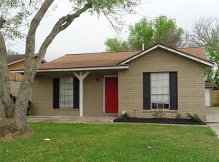 1805 N Ave N, Freeport, TX 77541