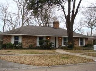 922 Bromley Dr, Baton Rouge, LA 70808