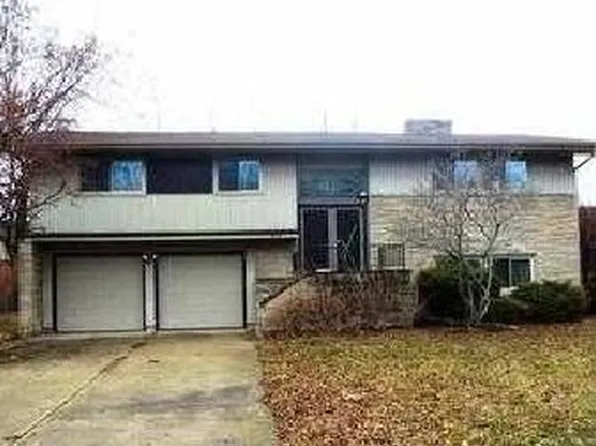 4036 San Marino Dr, Dayton, OH 45440