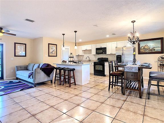2nd image of 3913 W Leila Ave