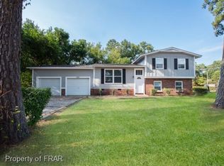 4902 Ashton Rd, Fayetteville, NC 28304