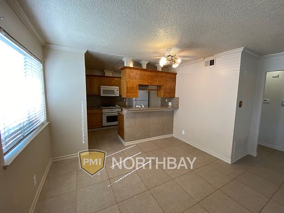 4th image of 1957 Woodglen Ln APT 1