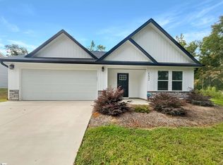 152 Old Airport Rd, Chesnee, SC 29323