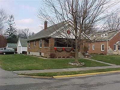 1st image of 403 Floral Ct