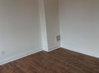 2449 Turner St, Philadelphia, PA 19121