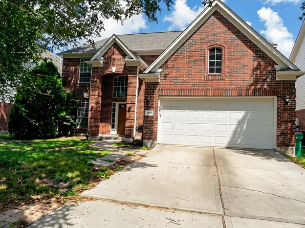 17926 Camden Oaks Ln, Richmond, TX 77407