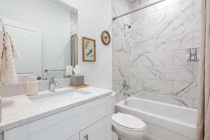 2615 Hiawatha Avenue - 1 — Photo 3