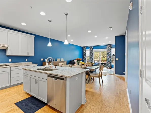 89 Shannon Way #1, Upton, MA 01568