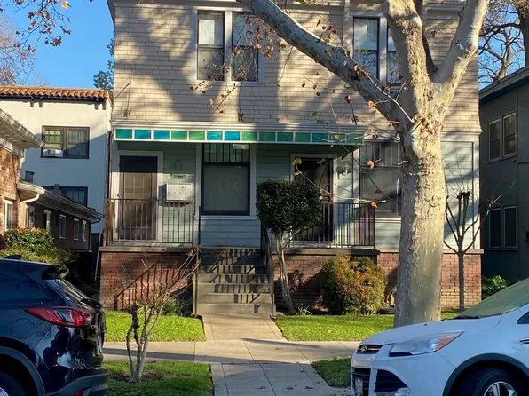 2707 I St APT 3, Sacramento, CA 95816