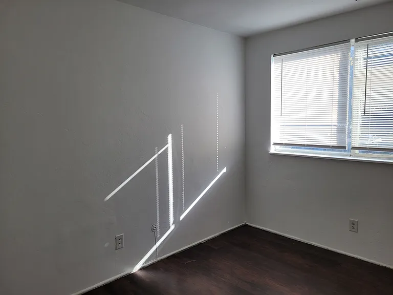 2519 S Parkcrest Dr #4 — Photo 13