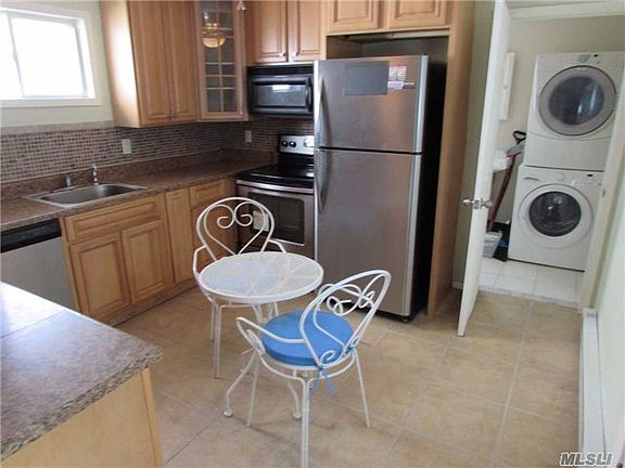 4th image of 3622 Marinor St