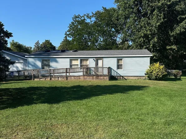 1940 Frederick St, Owosso, MI 48867