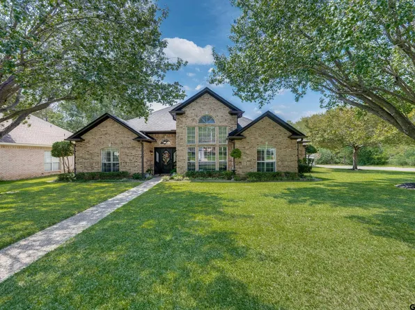 1318 Spring Branch Dr, Tyler, TX 75703