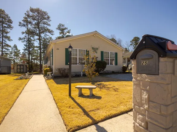 25 Fernwood Ct, Mays Landing, NJ 08330