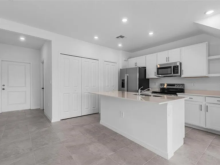 14224 Lilac Sky Ter — Photo 4