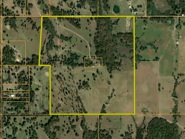 8667 W Hardwood Rd, Atoka, OK 74525
