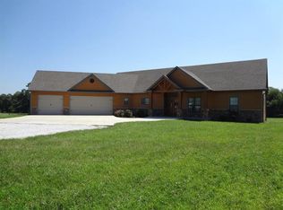 6650 S Rangeline Rd, Columbia, MO 65201