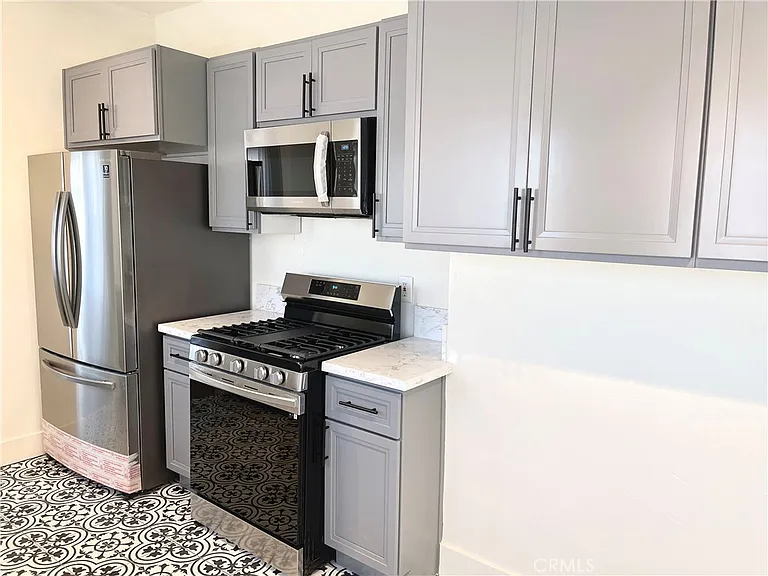 3109 Raymond Ave #3111 — Photo 8