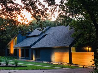 1609 E Canary Dr, Edmond, OK 73034