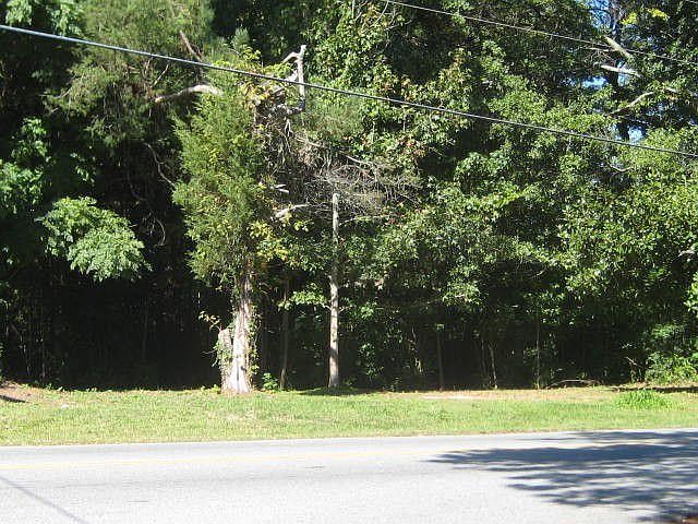 2nd image of 1650 Cooledge Rd