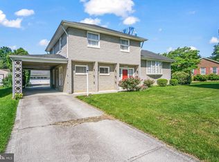 9714 Deanewood Ln, Hagerstown, MD