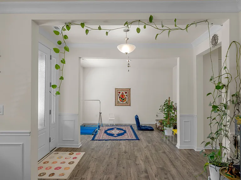 10245 Paper Birch Dr — Photo 17