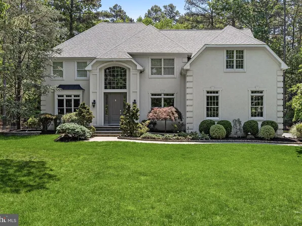 7 Sheffield Ct, Medford, NJ 08055