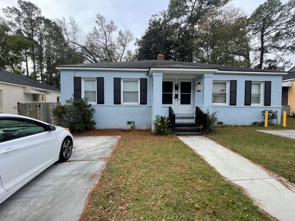 1111 E 55th St, Savannah, GA 31404
