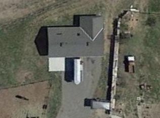 460 McLaughlin Canyon Rd, Riverside, WA 98849