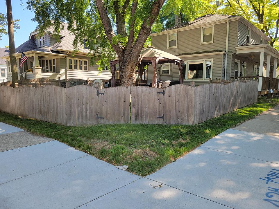 Corner View