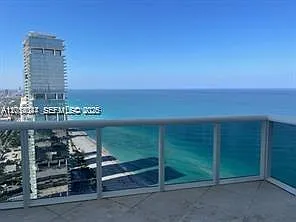 18201 Collins Ave #Penthouse 5502 — Photo 30