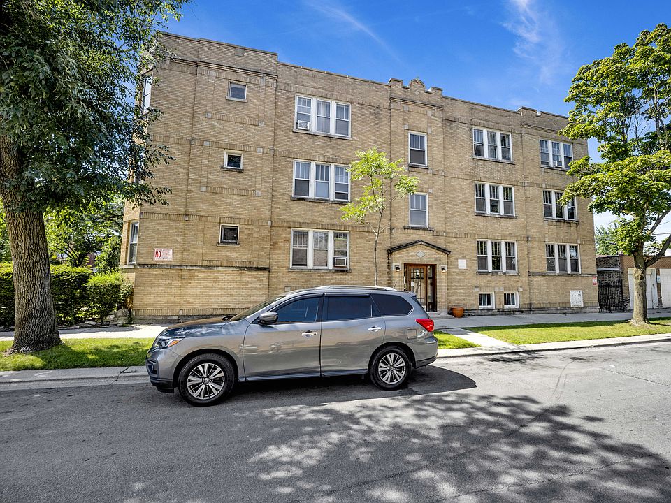 1st image of 2437-2439 W Birchwood Ave #1W