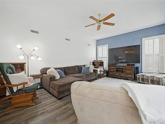 5th image of 5304 Lake Lawson Rd