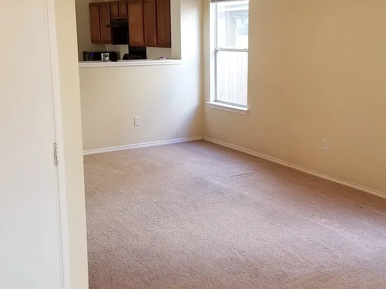 8010 Braes Run — Photo 28