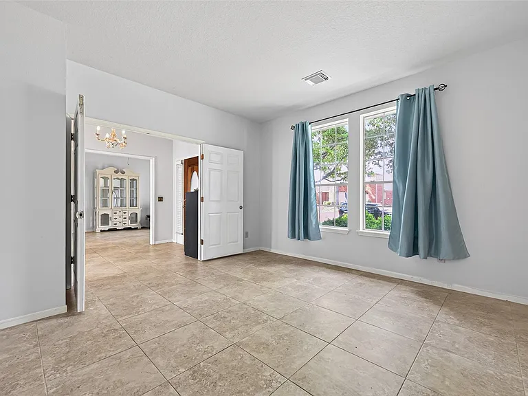 12727 Magnolia Leaf St — Photo 4